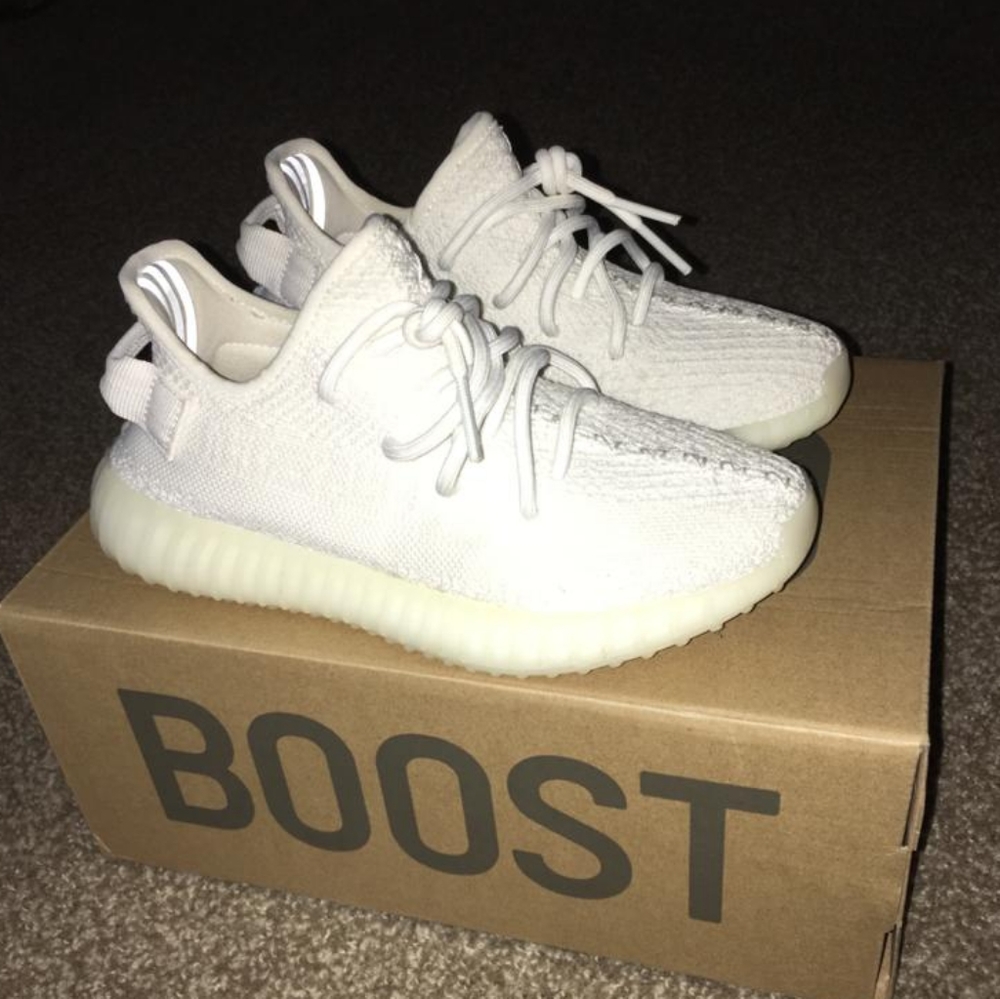 Yeezy Boost 350 V2 Cream/Triple White